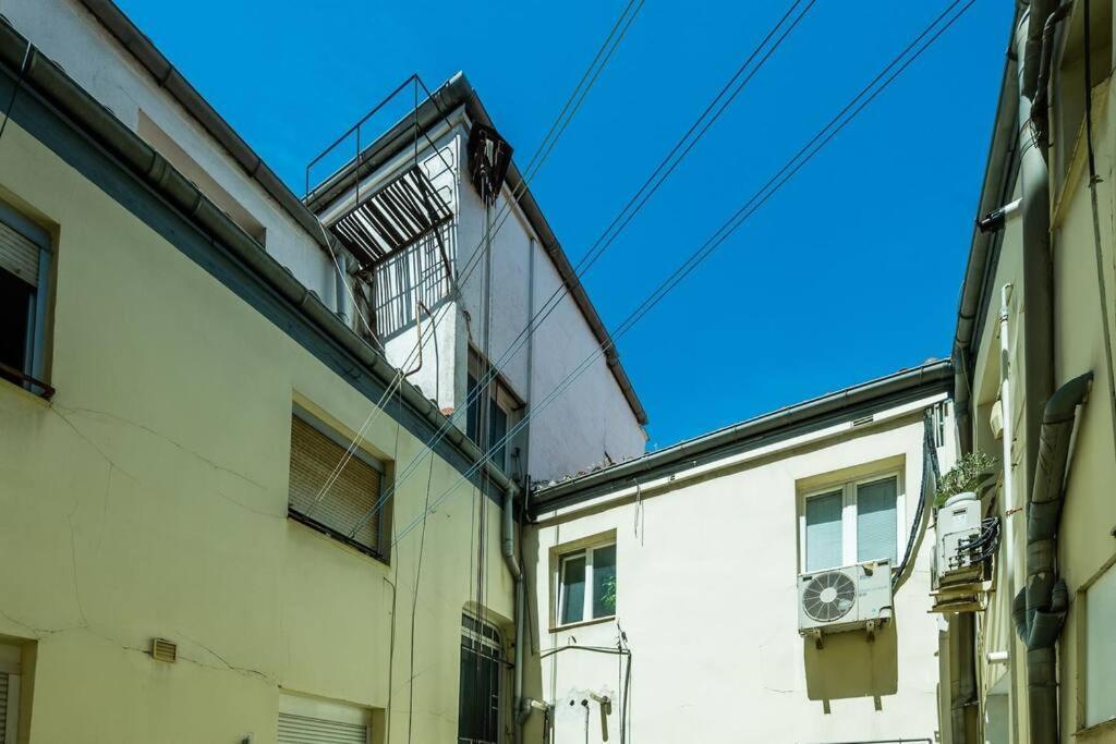 Modern Apartment In Chueca Inf3Iz4 Madrid Buitenkant foto